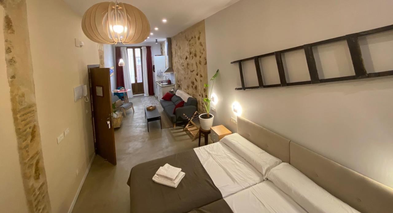 GADEIRAS SUITES - Apartamentos Turísticos de 2 llaves Cádiz Exterior foto