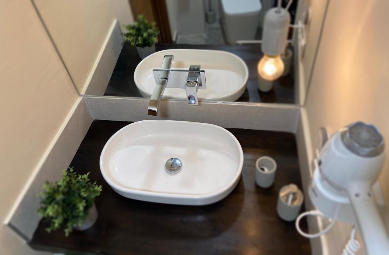 GADEIRAS SUITES - Apartamentos Turísticos de 2 llaves Cádiz Exterior foto