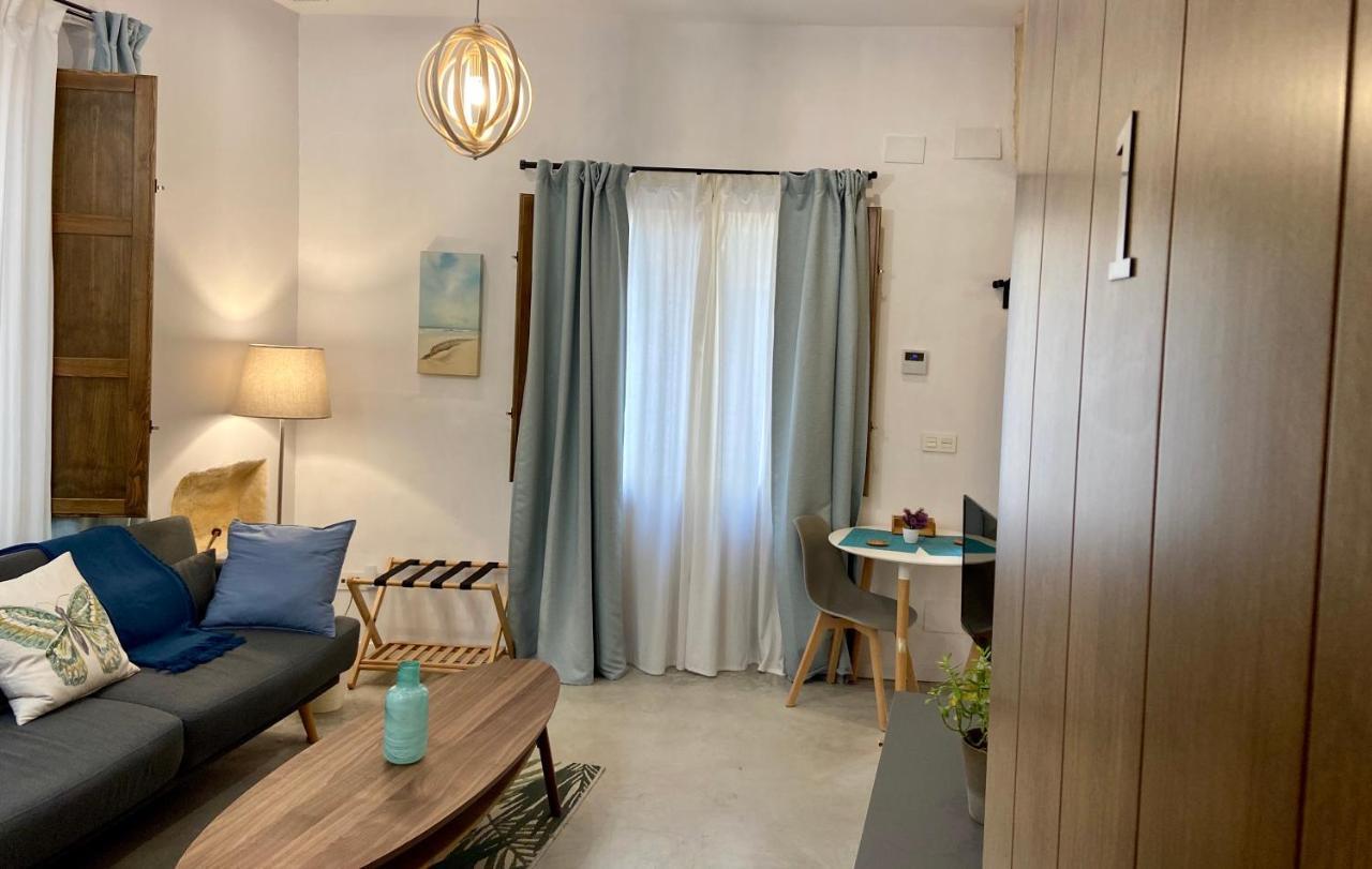 GADEIRAS SUITES - Apartamentos Turísticos de 2 llaves Cádiz Exterior foto