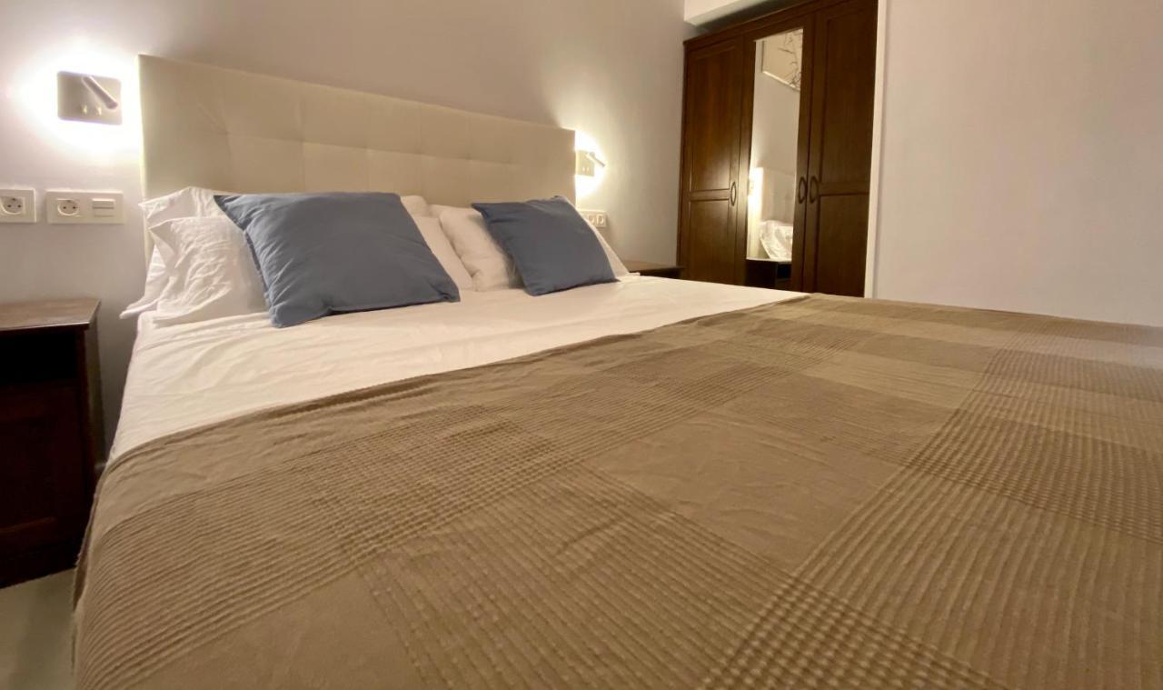 GADEIRAS SUITES - Apartamentos Turísticos de 2 llaves Cádiz Exterior foto