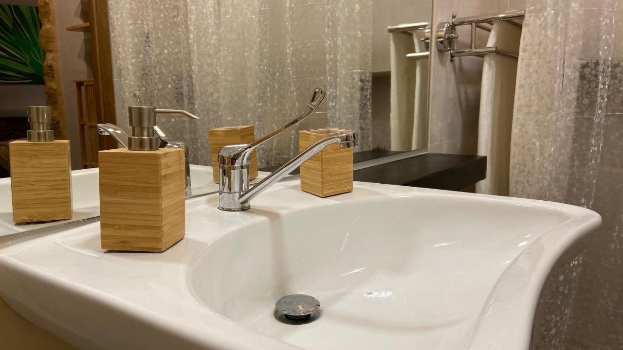 GADEIRAS SUITES - Apartamentos Turísticos de 2 llaves Cádiz Exterior foto