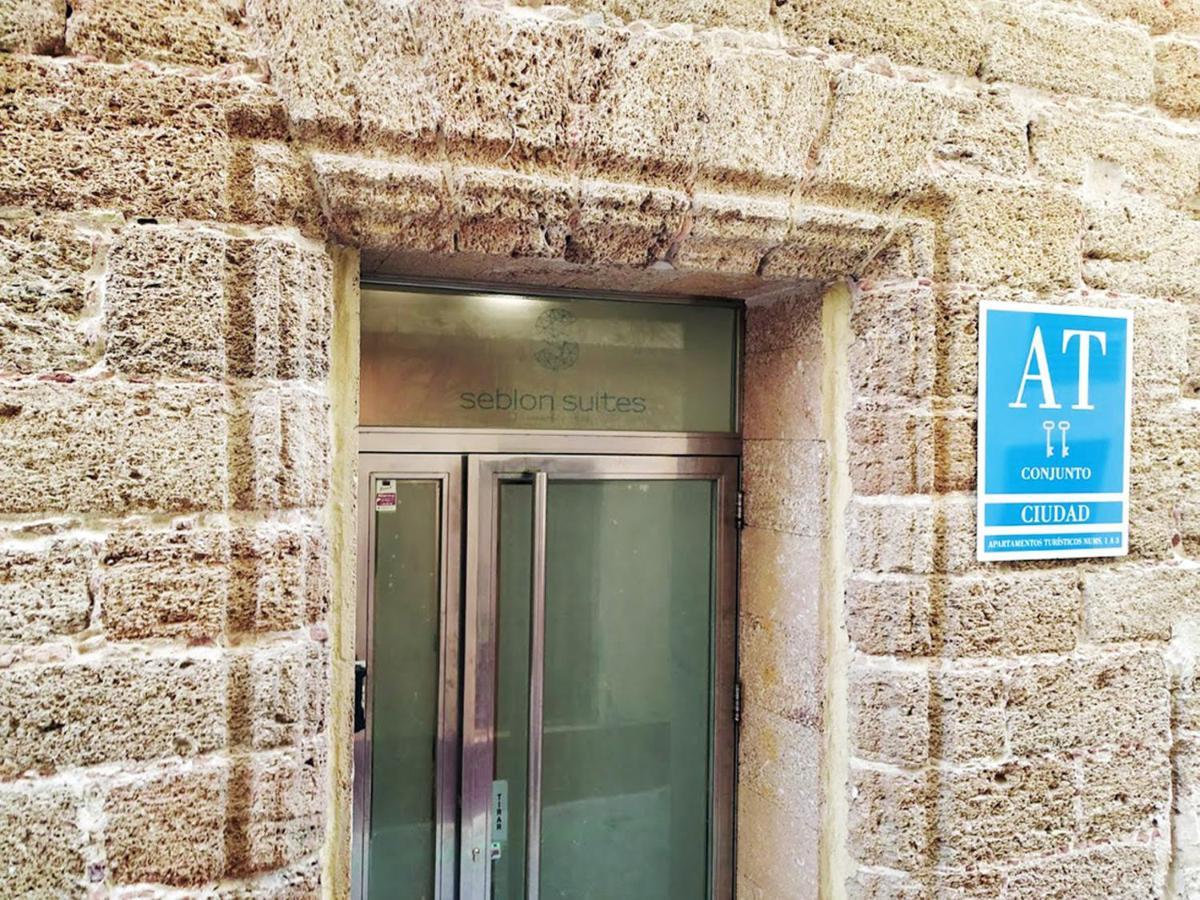 GADEIRAS SUITES - Apartamentos Turísticos de 2 llaves Cádiz Exterior foto