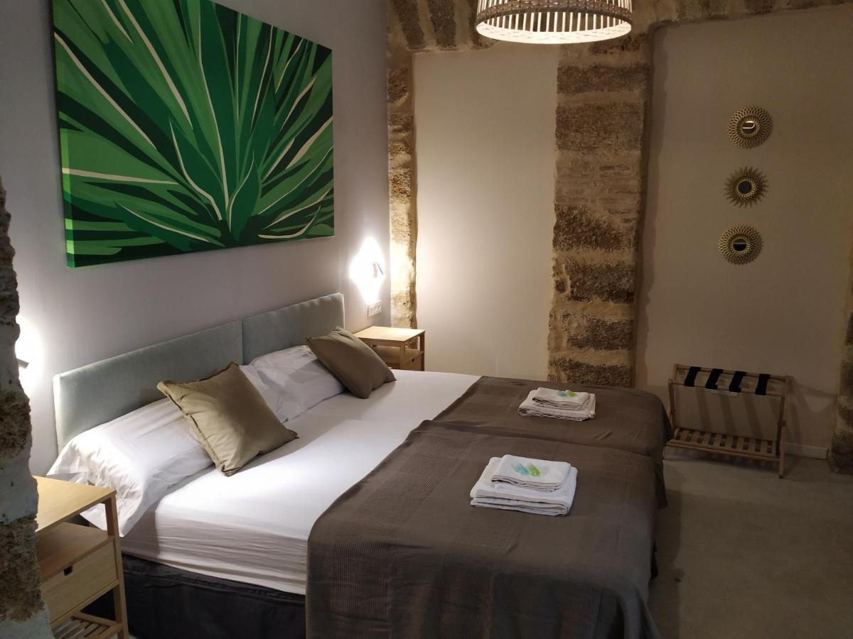 GADEIRAS SUITES - Apartamentos Turísticos de 2 llaves Cádiz Exterior foto